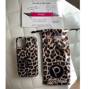 Leopard loopy case and extra loop iPhone 11 Pro